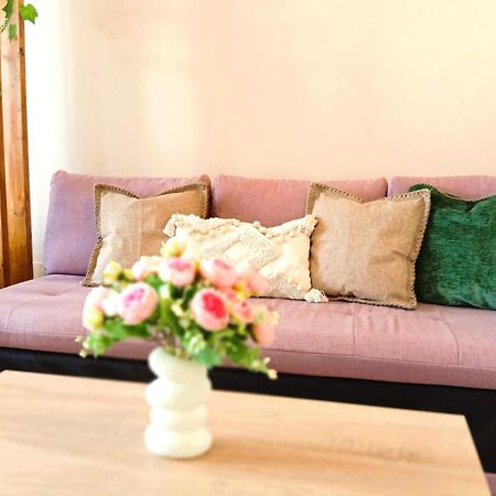 Apartament Nyx Floreşti Εξωτερικό φωτογραφία