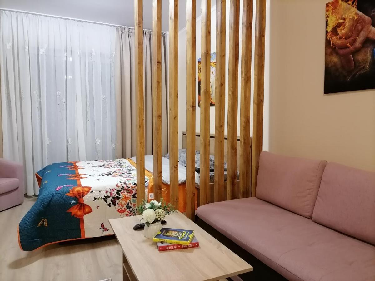 Apartament Nyx Floreşti Εξωτερικό φωτογραφία